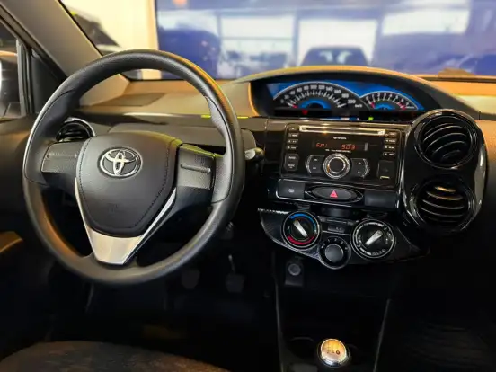 TOYOTA-ETIOS-1.3 X 16V FLEX 4P MANUAL TOYOTA-ETIOS-2015