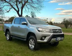 TOYOTA HILUX 2.8 SRV 4X4 CD 16V DIESEL 4P AUTOMÁTICO TOYOTA HILUX 2.8 SRV 4X4 CD 16V DIESEL 4P AUTOMÁTICO