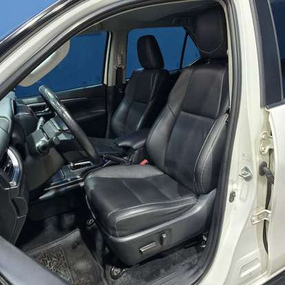 TOYOTA-HILUX-2.7 VVT-i FLEX CD SRV 4X2 AUTOMÁTICO TOYOTA-HILUX-2021