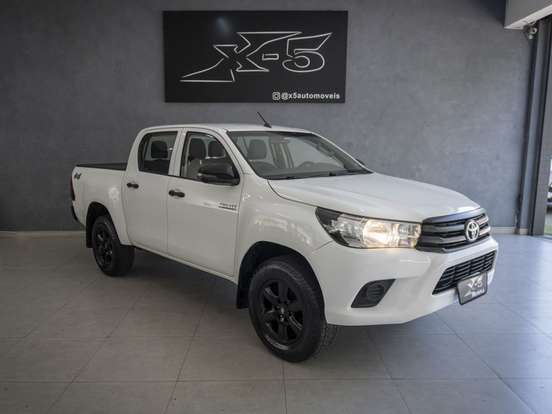 TOYOTA-HILUX-2.8 POWER PACK 4X4 CD 16V DIESEL 4P MANUAL TOYOTA-HILUX-2019