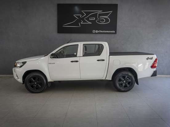 TOYOTA-HILUX-2.8 POWER PACK 4X4 CD 16V DIESEL 4P MANUAL TOYOTA-HILUX-2019