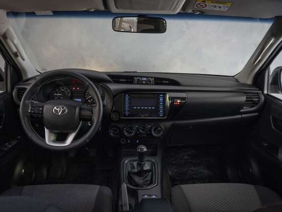 TOYOTA-HILUX-2.8 POWER PACK 4X4 CD 16V DIESEL 4P MANUAL TOYOTA-HILUX-2019
