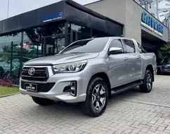TOYOTA HILUX 2.8 SRX 4X4 CD 16V DIESEL 4P AUTOMÁTICO TOYOTA HILUX 2.8 SRX 4X4 CD 16V DIESEL 4P AUTOMÁTICO