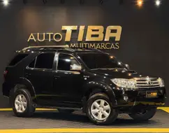 TOYOTA HILUX SW4 3.0 SRV 4X4 16V TURBO INTERCOOLER DIESEL 4P AUTOMÁTICO TOYOTA HILUX SW4 3.0 SRV 4X4 16V TURBO INTERCOOLER DIESEL 4P AUTOMÁTICO
