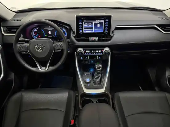 TOYOTA-RAV4-2019
