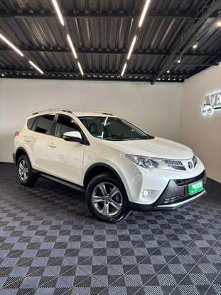 TOYOTA-RAV4-2014