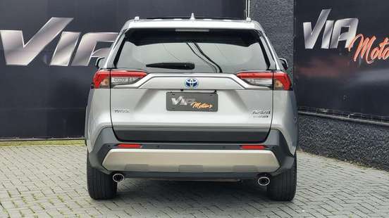 TOYOTA-RAV4-2023