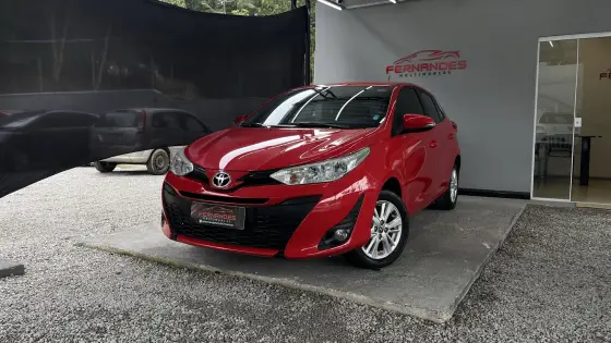 TOYOTA YARIS 1.3 16V FLEX XL MULTIDRIVE TOYOTA YARIS 1.3 16V FLEX XL MULTIDRIVE
