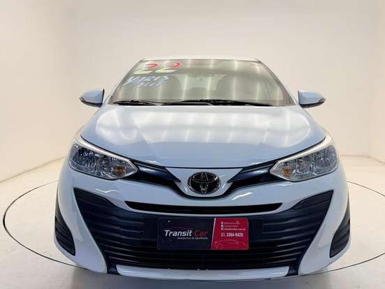 TOYOTA-YARIS-2021