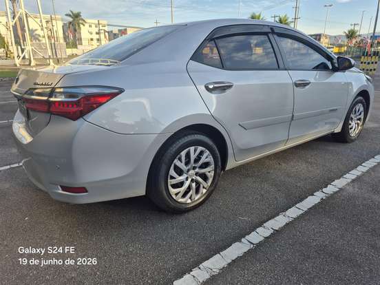 TOYOTA-COROLLA-1.8 GLI 16V FLEX 4P AUTOMÁTICO TOYOTA-COROLLA-2017