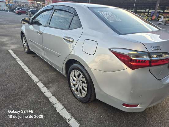 TOYOTA-COROLLA-2017