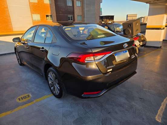 TOYOTA-COROLLA-2022