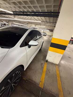 TOYOTA-COROLLA-2024