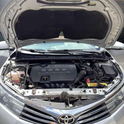 TOYOTA-COROLLA-2015