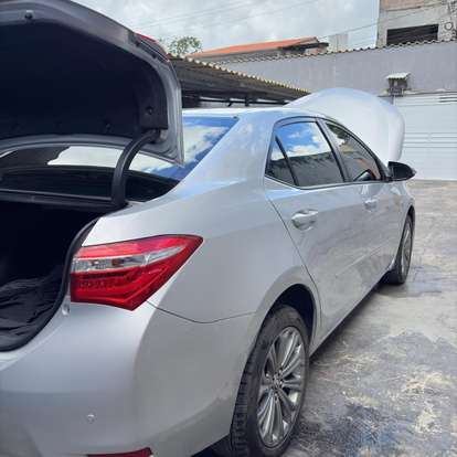 TOYOTA-COROLLA-2015
