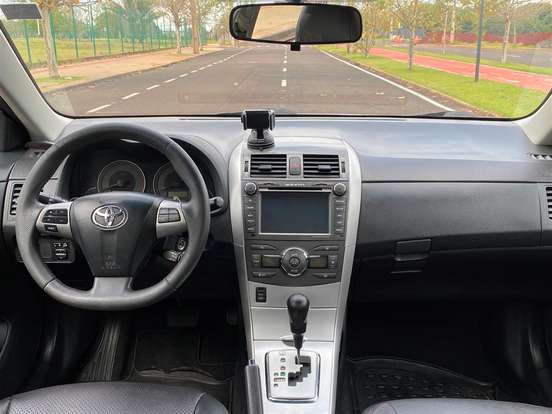 TOYOTA-COROLLA-2.0 XRS 16V FLEX 4P AUTOMÁTICO TOYOTA-COROLLA-2012