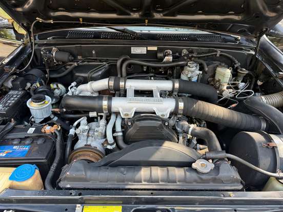 TOYOTA-HILUX-2.8 DLX 4X4 CD 8V DIESEL 4P MANUAL TOYOTA-HILUX-2000