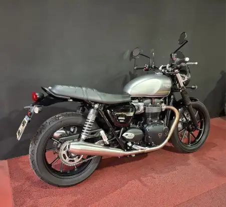TRIUMPH-SPEED TWIN 900-2023