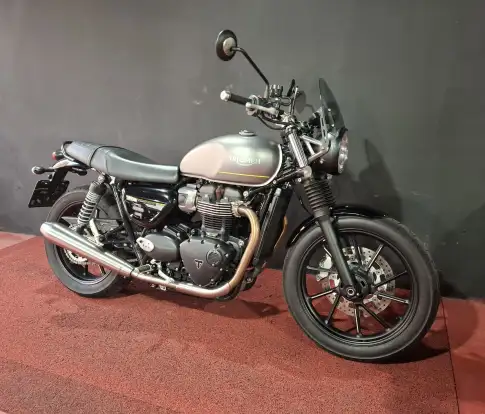 TRIUMPH-SPEED TWIN 900-2023