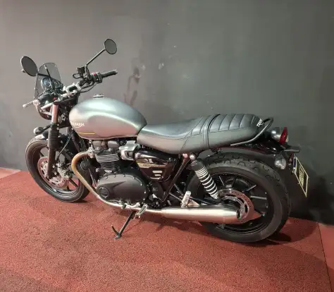 TRIUMPH-SPEED TWIN 900-2023