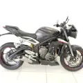 TRIUMPH STREET TRIPLE 765 RS TRIUMPH STREET TRIPLE 765 RS