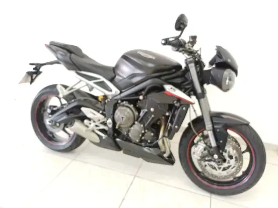 TRIUMPH-STREET TRIPLE 765 RS TRIUMPH-STREET TRIPLE 765 RS-2020