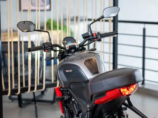 TRIUMPH-TRIDENT 660 TRIUMPH-TRIDENT 660-2023