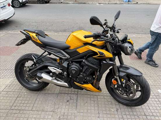 TRIUMPH-STREET TRIPLE 765 RS TRIUMPH-STREET TRIPLE 765 RS-2023