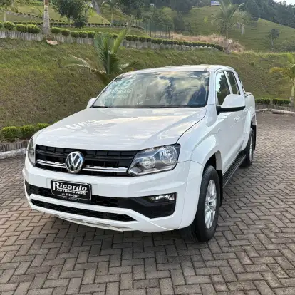 VOLKSWAGEN-AMAROK-2019