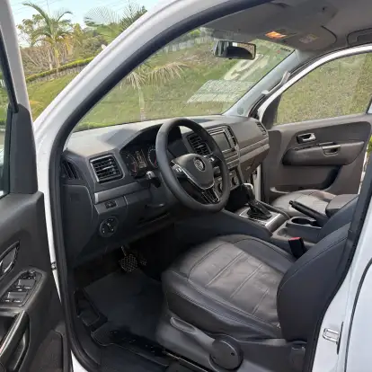 VOLKSWAGEN-AMAROK-2019