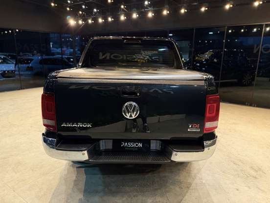 VOLKSWAGEN-AMAROK-2017