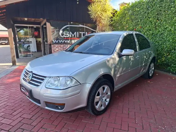 VOLKSWAGEN BORA 2.0 MI 8V FLEX 4P MANUAL