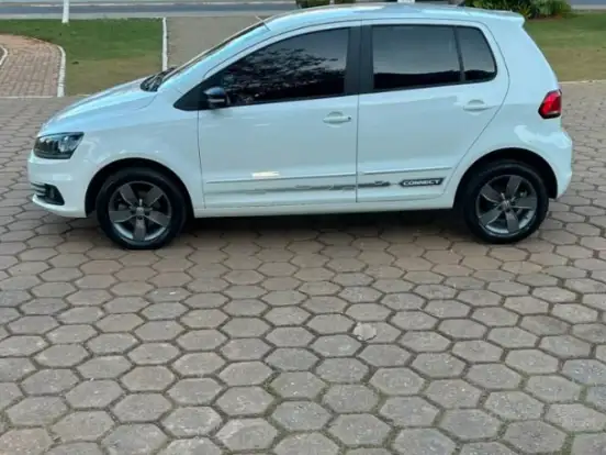 VOLKSWAGEN-FOX-1.6 MSI TOTAL FLEX CONNECT 4P MANUAL VOLKSWAGEN-FOX-2019