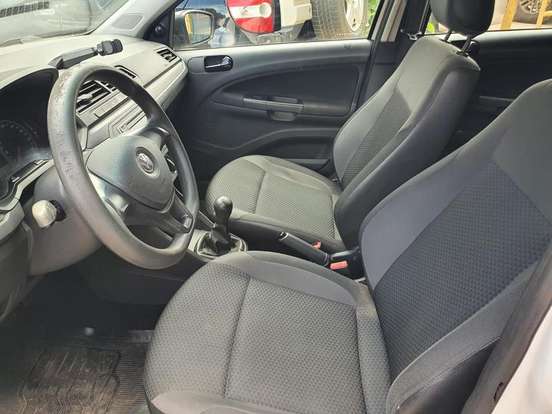 VOLKSWAGEN-GOL-2020