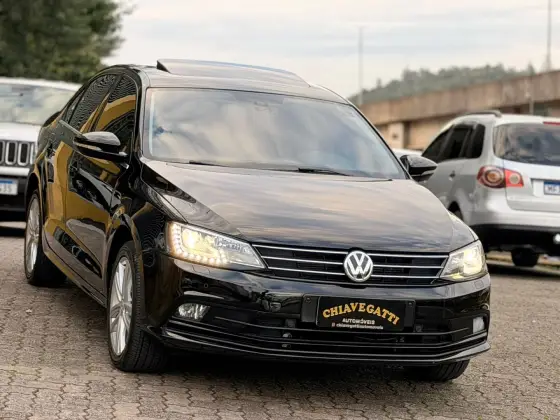 VOLKSWAGEN JETTA 2.0 TSI HIGHLINE 211CV GASOLINA 4P TIPTRONIC VOLKSWAGEN JETTA 2.0 TSI HIGHLINE 211CV GASOLINA 4P TIPTRONIC