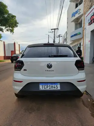 VOLKSWAGEN-POLO-2024