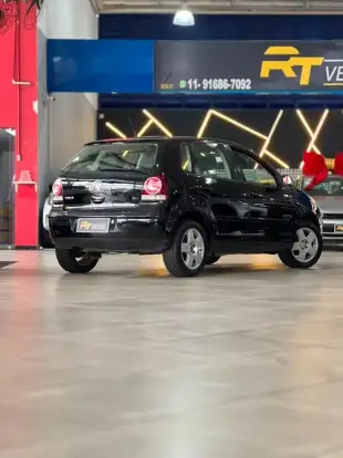 VOLKSWAGEN-POLO-2010