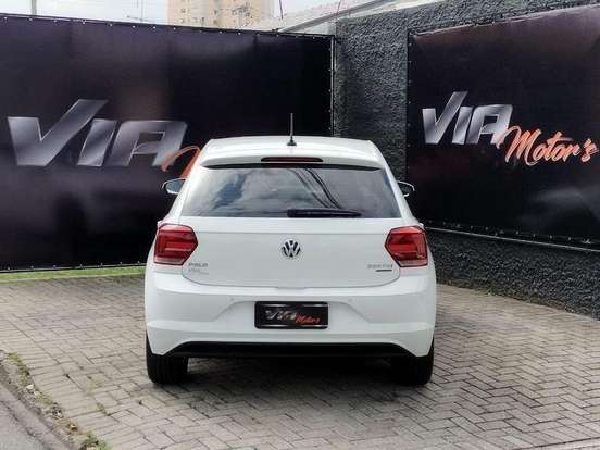 VOLKSWAGEN-POLO-1.0 200 TSI HIGHLINE AUTOMÁTICO VOLKSWAGEN-POLO-2018