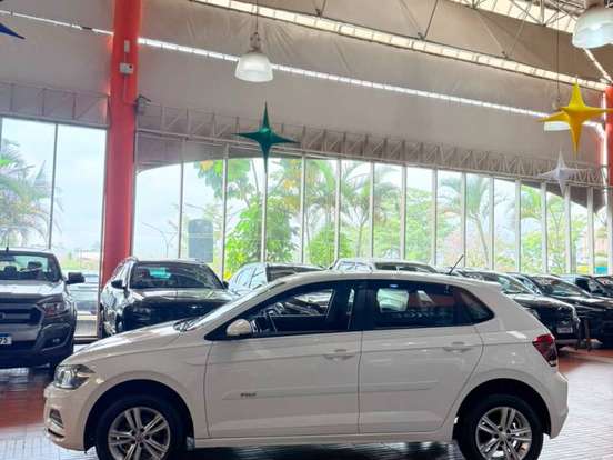 VOLKSWAGEN-POLO-1.0 MPI TOTAL FLEX MANUAL VOLKSWAGEN-POLO-2018