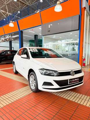 VOLKSWAGEN-POLO-2018