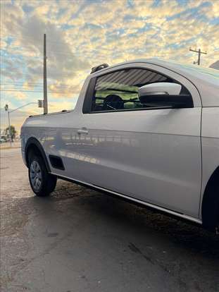 VOLKSWAGEN-SAVEIRO-2017