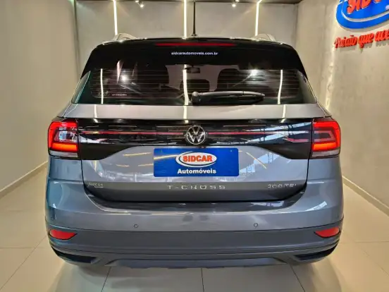 VOLKSWAGEN-T-CROSS-1.0 200 TSI TOTAL FLEX AUTOMÁTICO VOLKSWAGEN-T-CROSS-2023