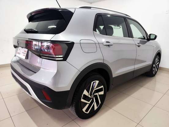 VOLKSWAGEN-T-CROSS-1.4 250 TSI TOTAL FLEX HIGHLINE AUTOMÁTICO VOLKSWAGEN-T-CROSS-2024