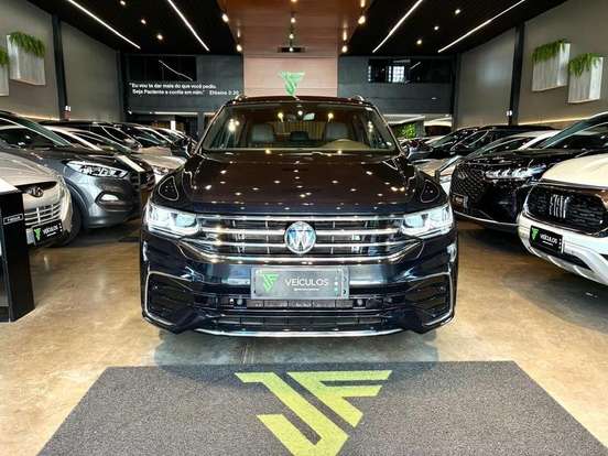 VOLKSWAGEN-TIGUAN-2023