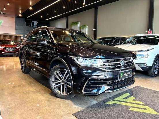 VOLKSWAGEN-TIGUAN-2023