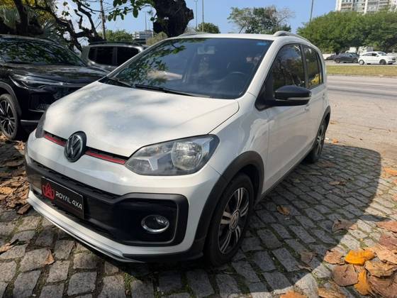 VOLKSWAGEN UP 1.0 170 TSI TOTAL FLEX XTREME 4P MANUAL