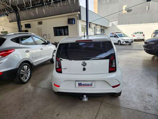 VOLKSWAGEN-UP-1.0 MPI TOTAL FLEX 4P MANUAL VOLKSWAGEN-UP-2019