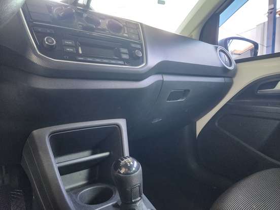 VOLKSWAGEN-UP-1.0 MPI TOTAL FLEX 4P MANUAL VOLKSWAGEN-UP-2019