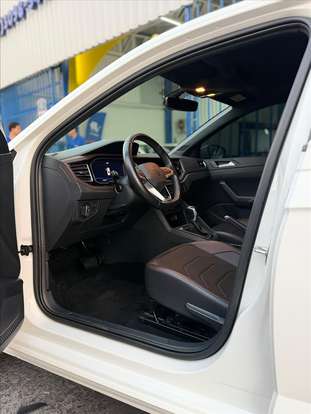 VOLKSWAGEN-VIRTUS-1.0 200 TSI HIGHLINE AUTOMÁTICO VOLKSWAGEN-VIRTUS-2024