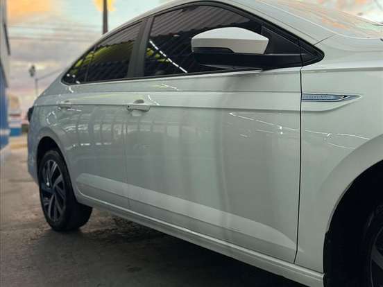 VOLKSWAGEN-VIRTUS-1.0 200 TSI HIGHLINE AUTOMÁTICO VOLKSWAGEN-VIRTUS-2024